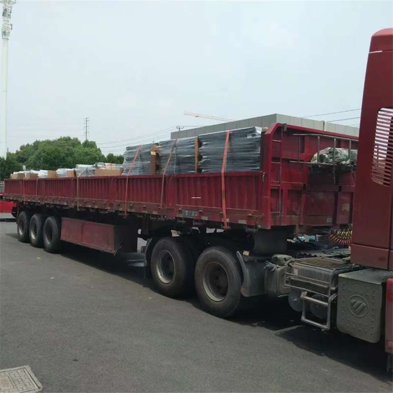 易县乌鲁木齐县物流专线：高效直达的运输之旅